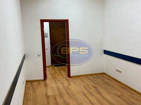 комерційна за адресою Святослава Караванського вул. (Жуковського), 13