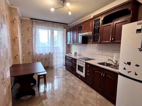 квартира за адресою Алішера Навої просп., 69