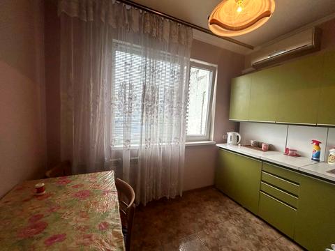 квартира по адресу Академика Глушкова просп., 25
