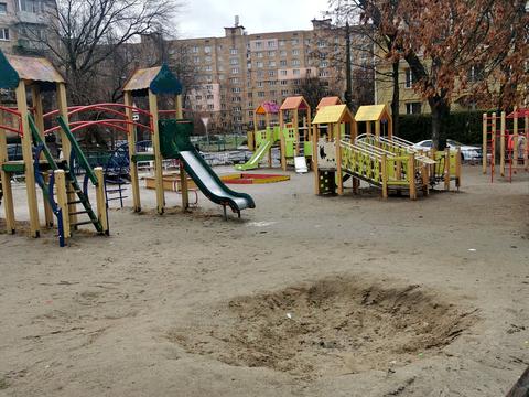 квартира за адресою Віктора Ярмоли вул., 4