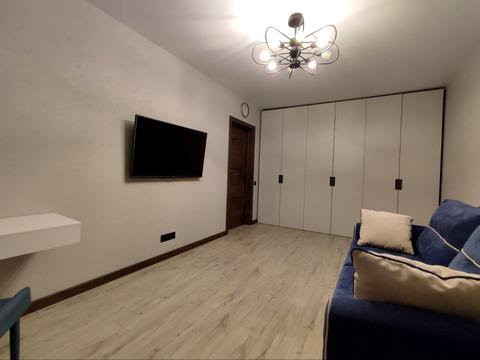 квартира за адресою Вишняківська вул., 4