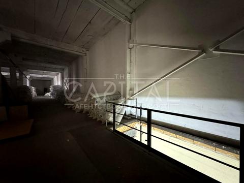 комерційна за адресою Вінстона Черчилля вул. (Червоноткацька), 46