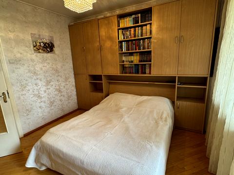 квартира за адресою Анни Ахматової вул., 6