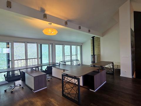 будинок за адресою Локомотивна вул., 23