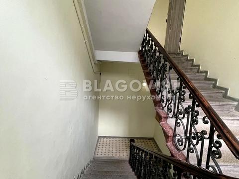 коммерческая по адресу Шота Руставели ул., 12