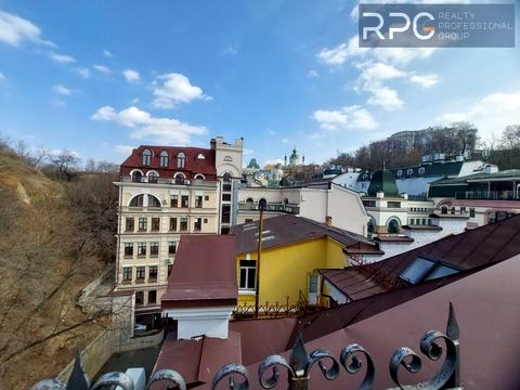 комерційна за адресою Воздвиженська вул., 41