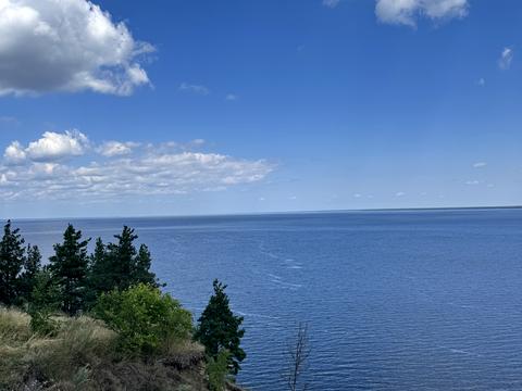 ділянка за адресою Набережно-Дніпровська вул., 1