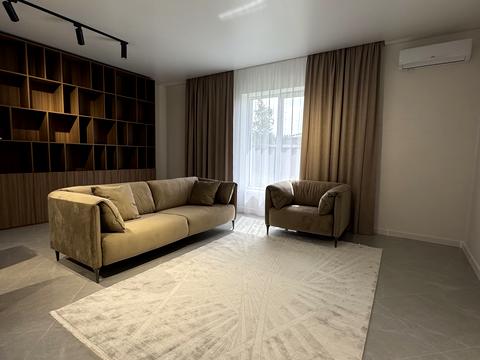 будинок за адресою Левка Симиренка вул.