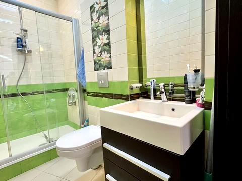 квартира за адресою Літературна вул., 1а