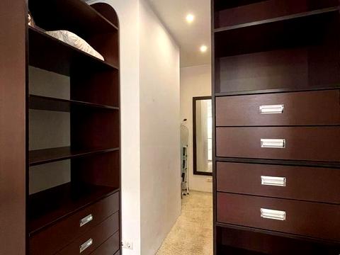 квартира за адресою Павла Тичини просп., 18-Б