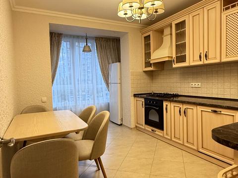 квартира за адресою Волошкова вул., 2