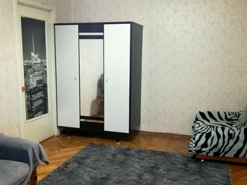 квартира по адресу Ореста Левицкого ул. (Академіка Курчатова), 15