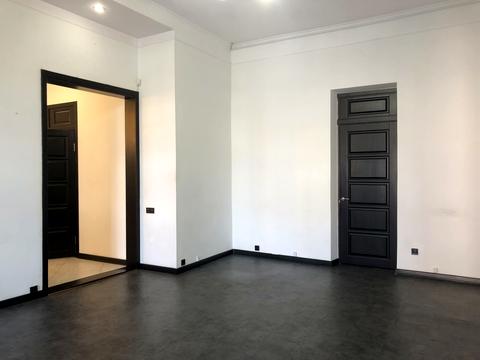 комерційна за адресою Велика Васильківська вул. (Червоноармійська), 43/16