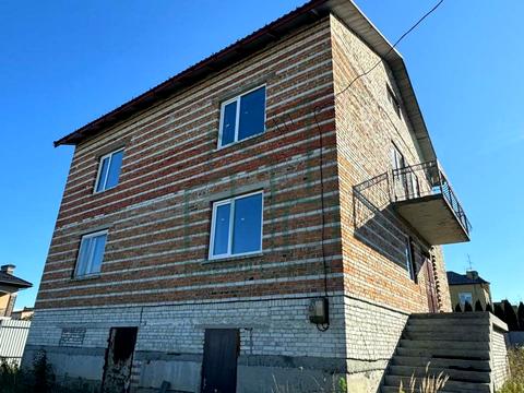 будинок за адресою Романа Шухевича вул., 9