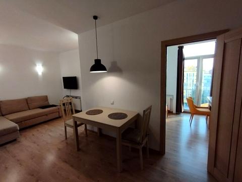 квартира за адресою Регенераторна вул., 4 к1