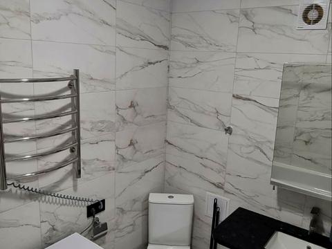 квартира за адресою Домбровського вул., 3