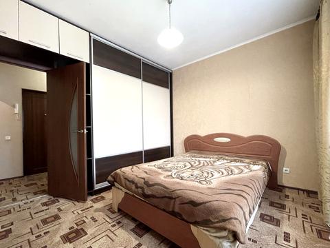 квартира за адресою Валентинівська вул. (Блюхера), 24а