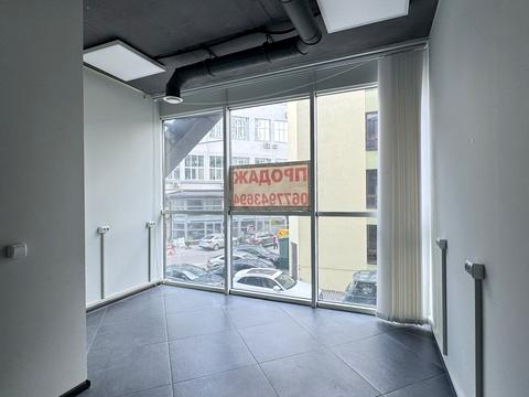 коммерческая по адресу Героїв УПА, 73