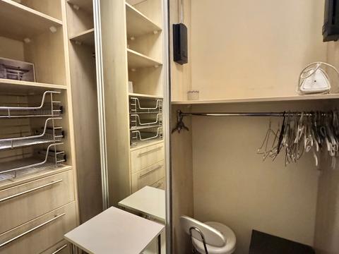 квартира за адресою Дніпровська набережна вул., 19-В