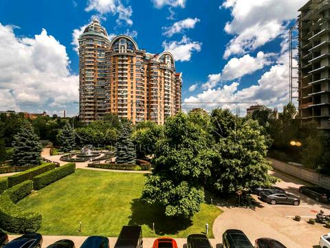комерційна за адресою Старонаводницька вул., 13Б