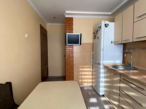 квартира за адресою Андрія Первозванного вул. (Стахурського), 2а