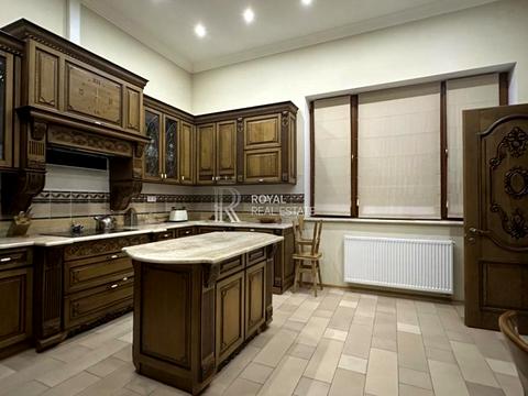будинок за адресою Київська вул., 65
