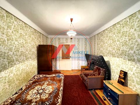 квартира по адресу Строителей ул., 18