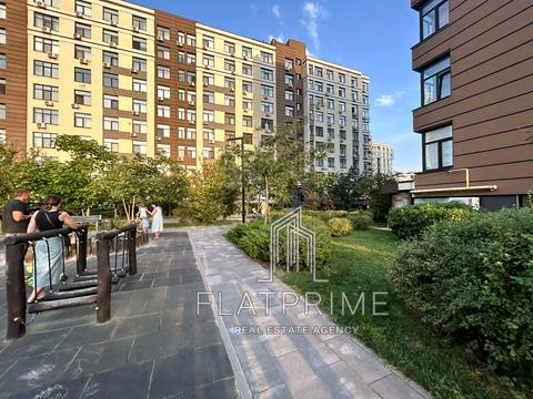 квартира за адресою Юнацька вул., 8