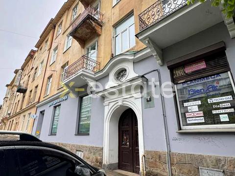квартира за адресою Митрополита Андрея вул., 4