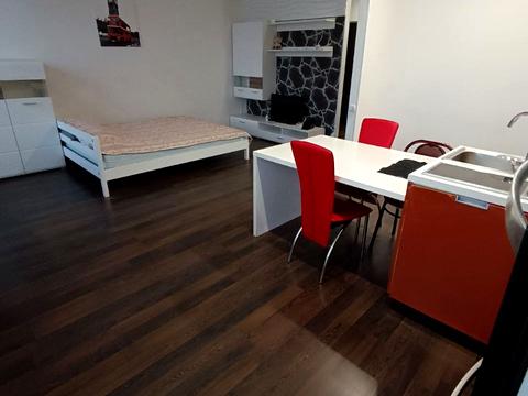 квартира за адресою Перлинна вул., 3