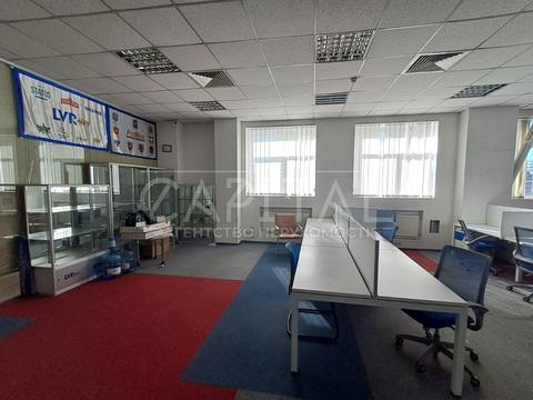 комерційна за адресою Бульварно-Кудрявська вул. (Воровського), 33-Б