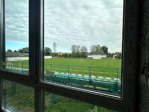 комерційна за адресою Шевченка вул., 36