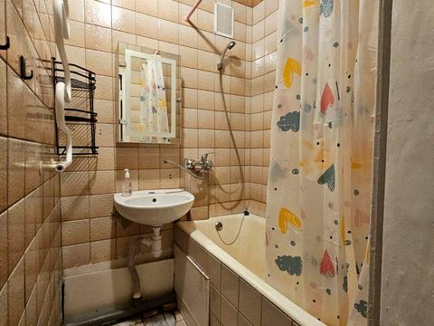 квартира по адресу Академика Янгеля ул., 6