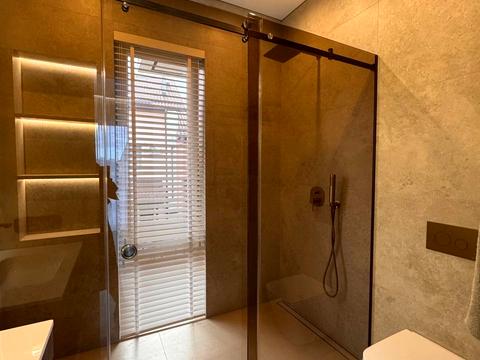 будинок за адресою Центральна вул.