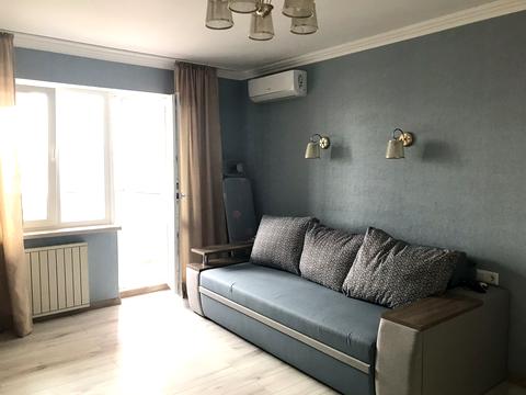квартира за адресою Теодора Драйзера, 26