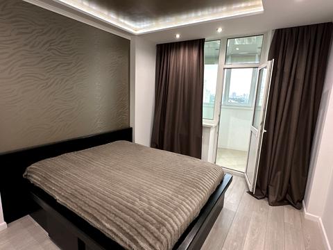 квартира за адресою Авіаконструктора Ігоря Сікорського вул. (Танкова), 1