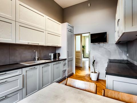 квартира по адресу Коновальца ул. (Энгельса), 95