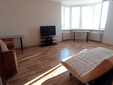 квартира по адресу Осенняя ул., 33