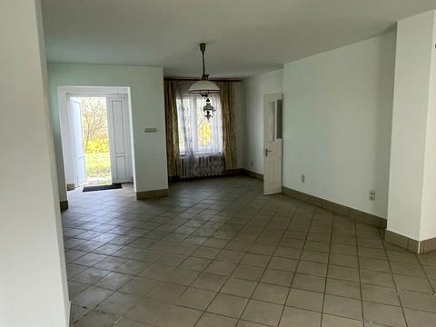 будинок за адресою Коновальця