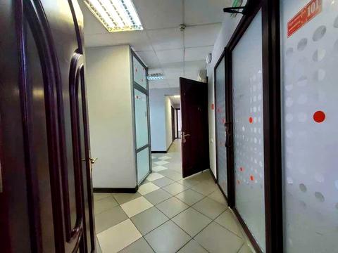 комерційна за адресою Ігорівська вул., 12б