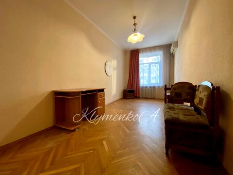 квартира за адресою Велика Васильківська вул. (Червоноармійська), 132
