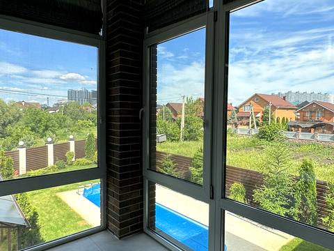 будинок за адресою Абрикосова вул.