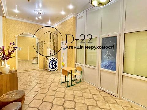 комерційна за адресою Миколи Міхновського бульв. (Дружби Народів), 13