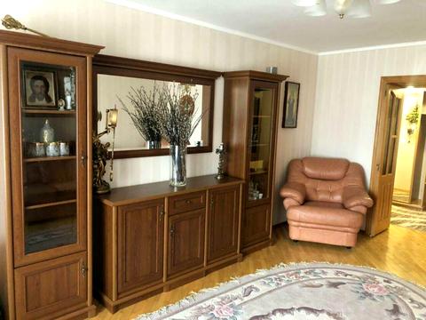 квартира по адресу Драгоманова ул., 44-А