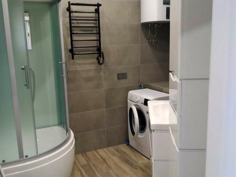 квартира за адресою Новопольова вул., 2