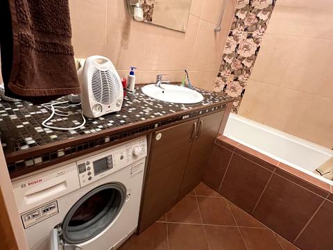 квартира за адресою Зоопаркова вул., 1