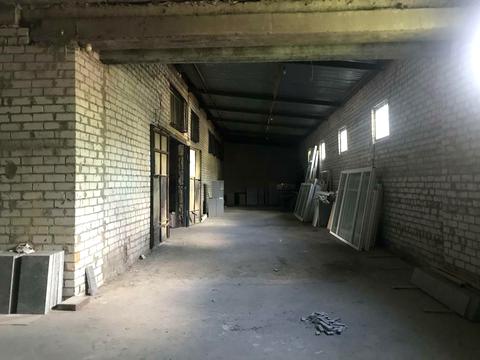 комерційна за адресою Березинська вул., 70