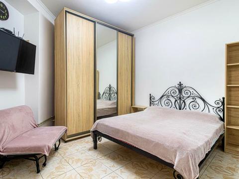 квартира за адресою Івана Шараневича вул., 4