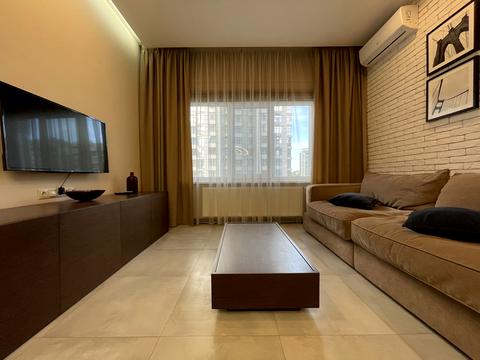 квартира за адресою Андрія Верхогляда вул. (Михайла Драгомирова), 17