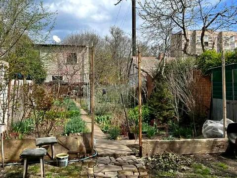 будинок за адресою Урожайна вул.